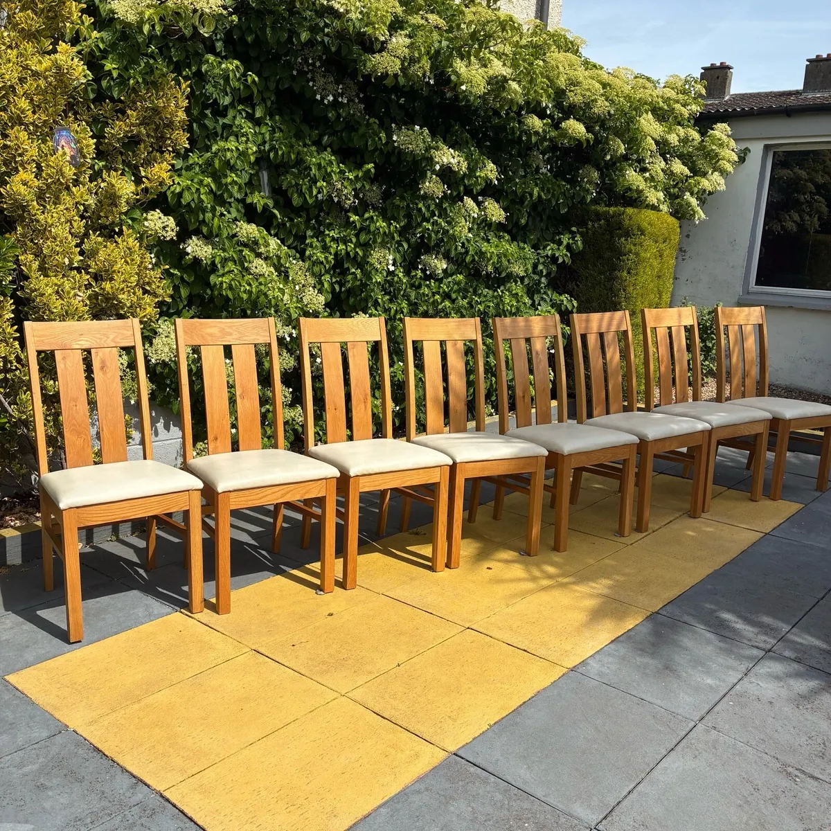 8 Solid Oak chairs €400 or 4 for €250 - Image 4