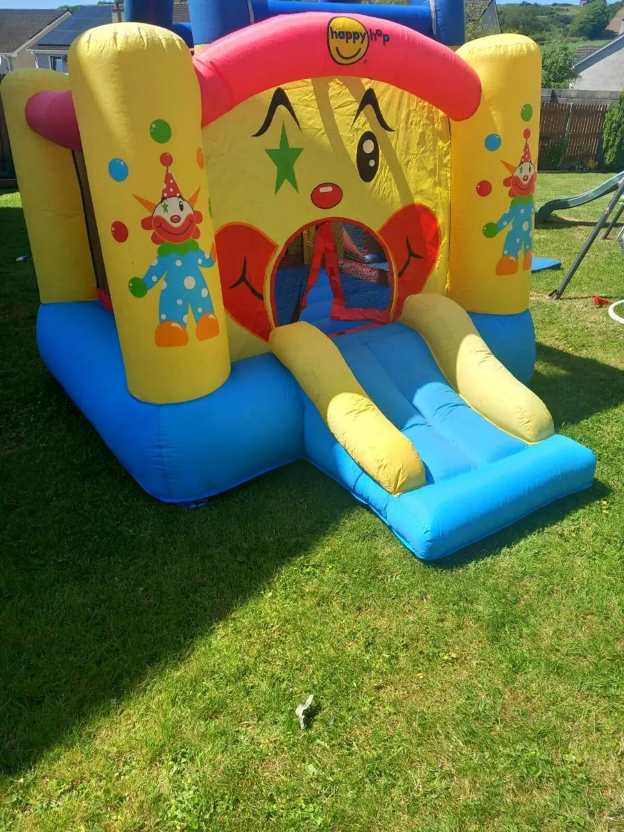 Small bouncy castle - Image 3
