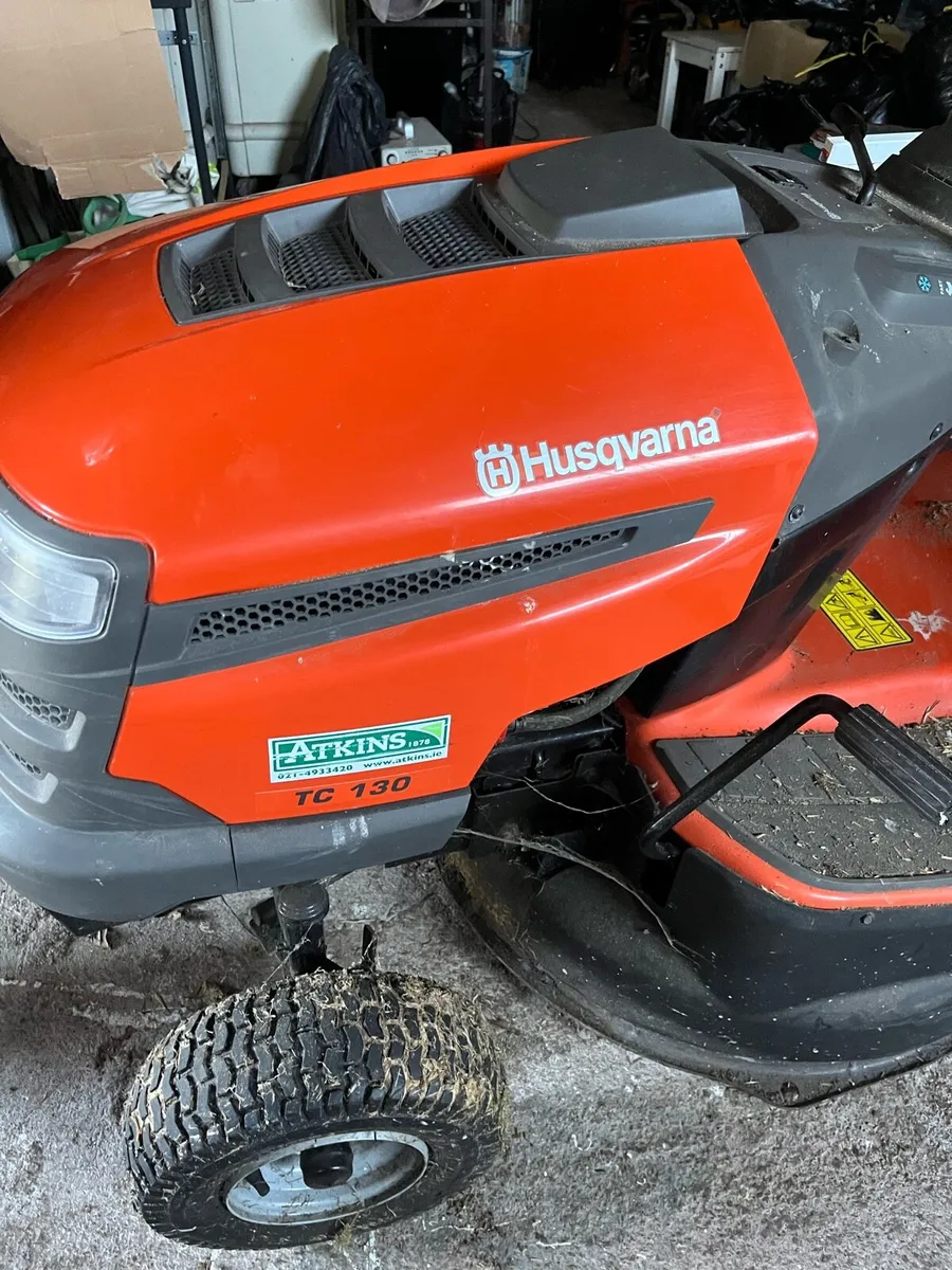 Ride on lawnmower - Image 3