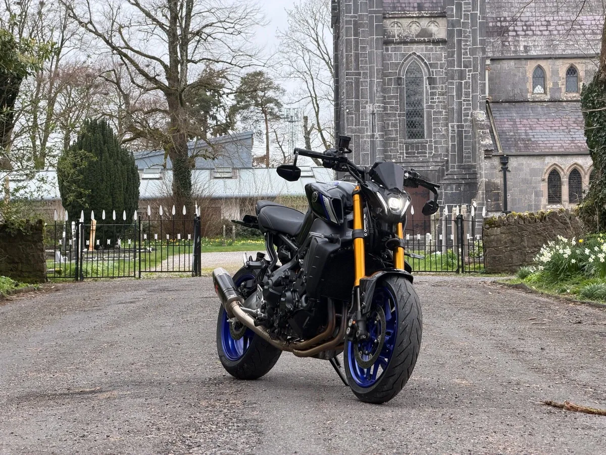 Yamaha mt09 sp black edition - Image 1