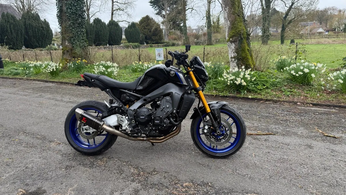 Yamaha mt09 sp black edition - Image 3