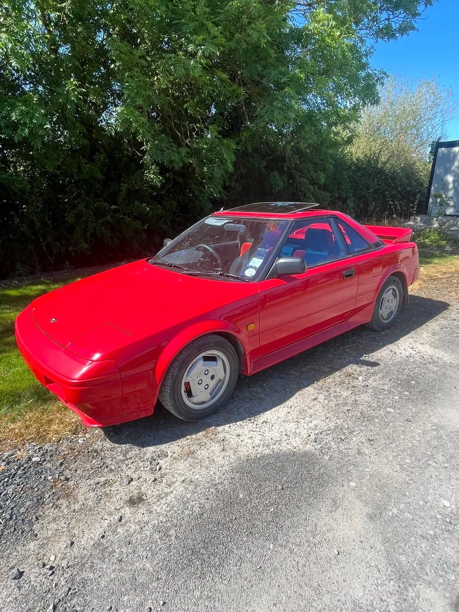 Toyota MR2 - Image 1