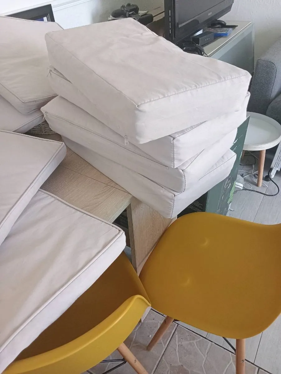 Ratten cushions - Image 3