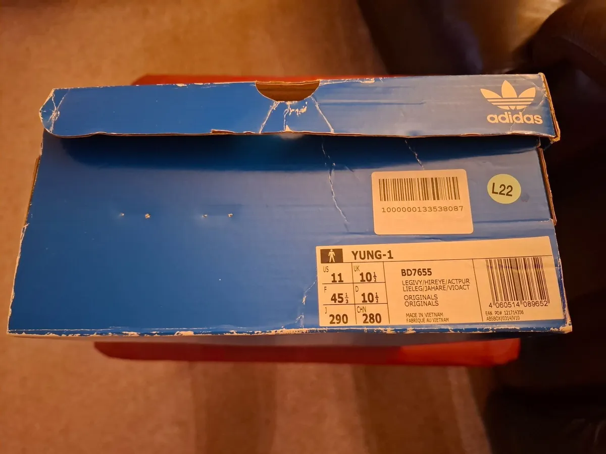 Adidas Yung-1 - UK10.5 - Trainers - New in Box - Image 3
