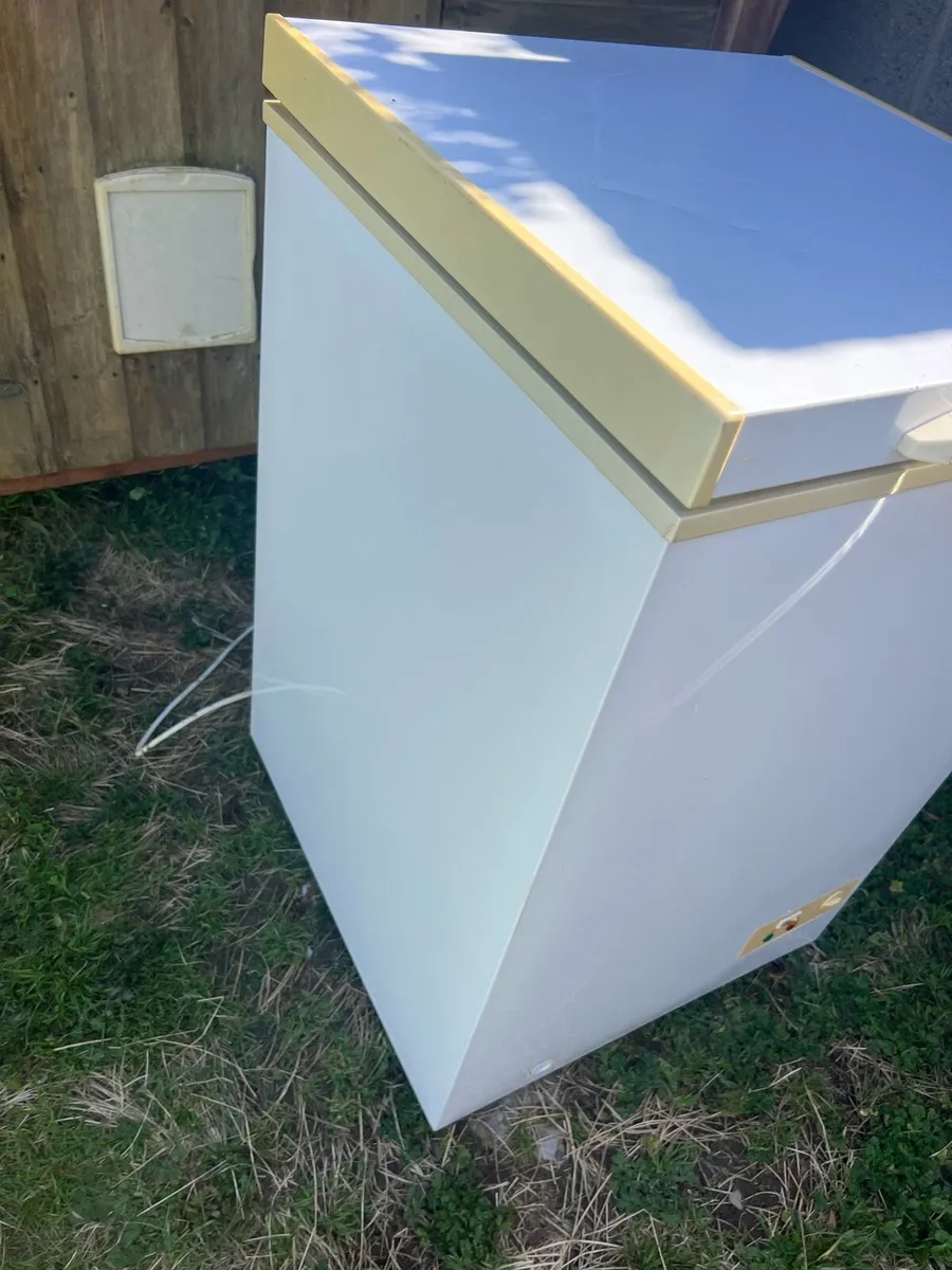 Chest freezer - Image 2