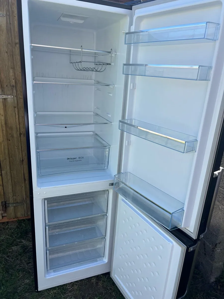 Fridge freezer - Image 4
