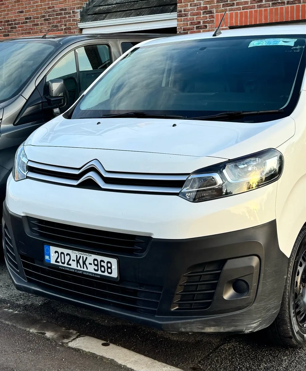 Citroen  Dispatch - Image 1