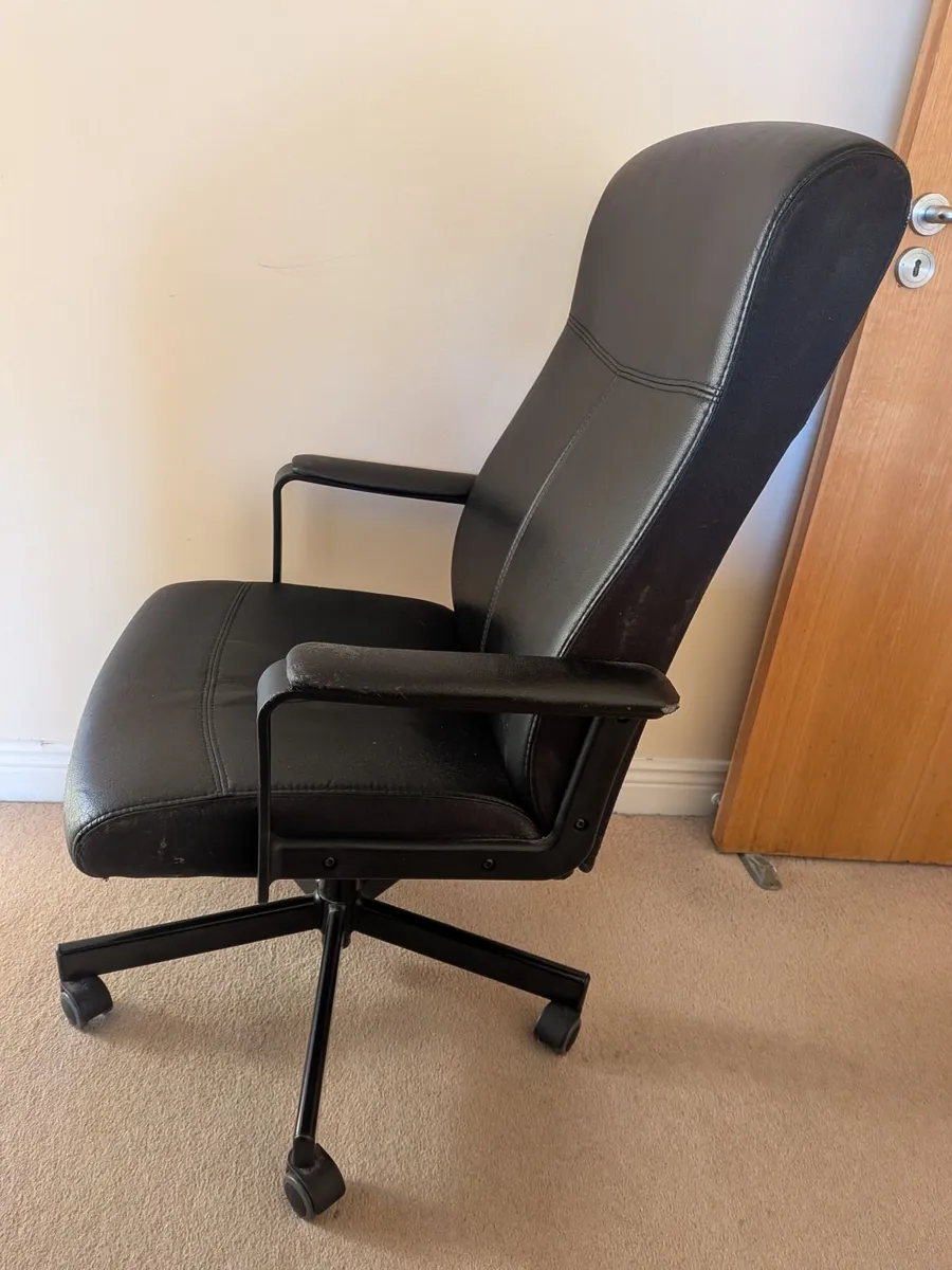 Desk Chair (Free) - Image 3