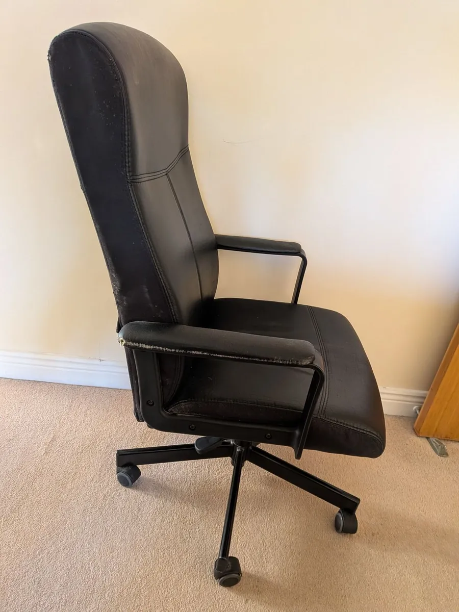 Desk Chair (Free) - Image 2