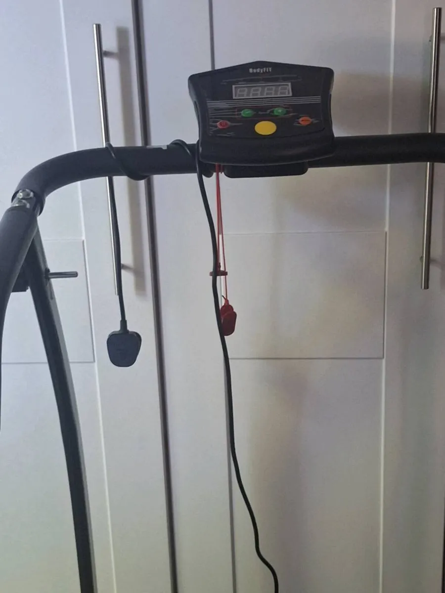 Treadmill - Image 2