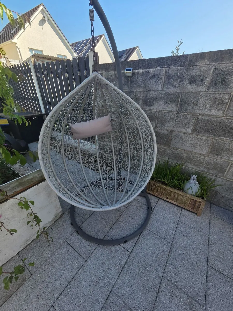 Egg swing chairs - Image 2