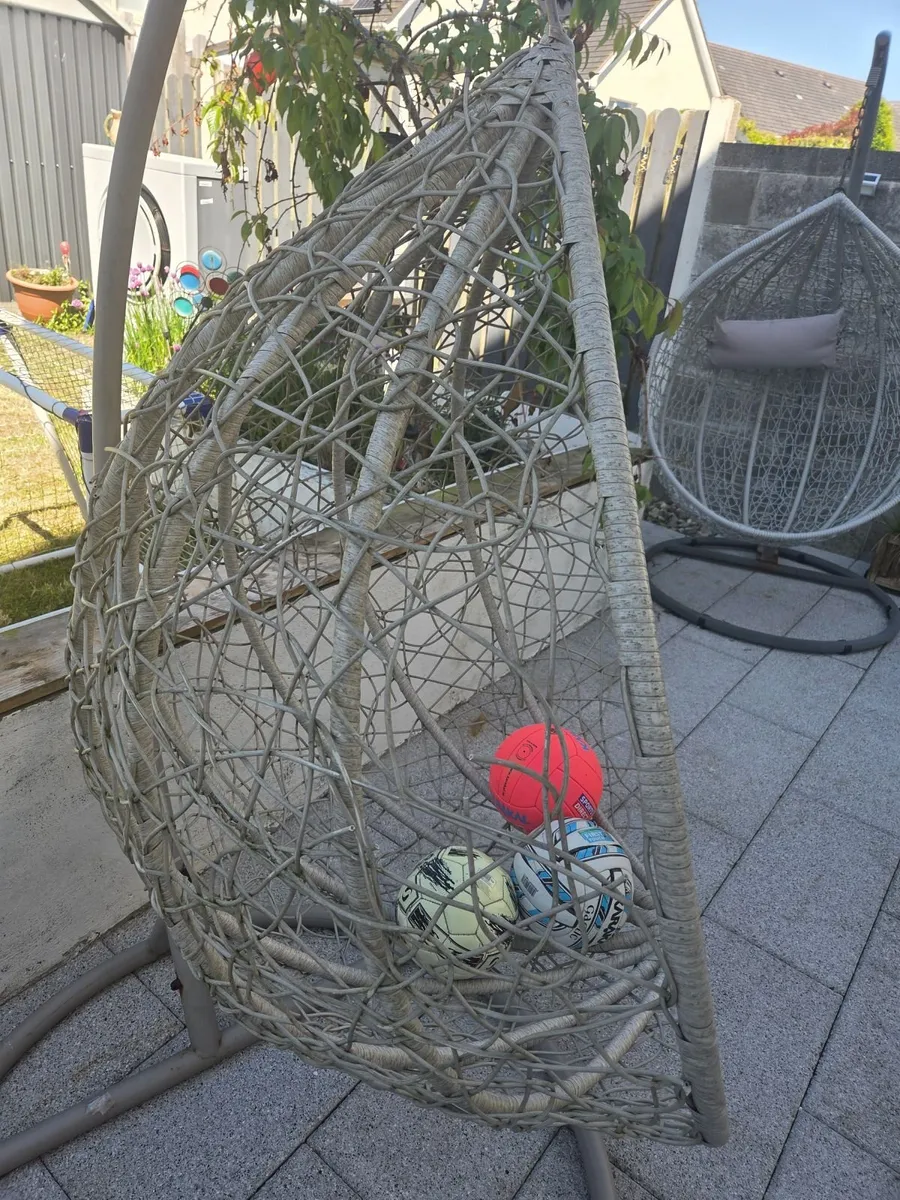 Egg swing chairs - Image 3