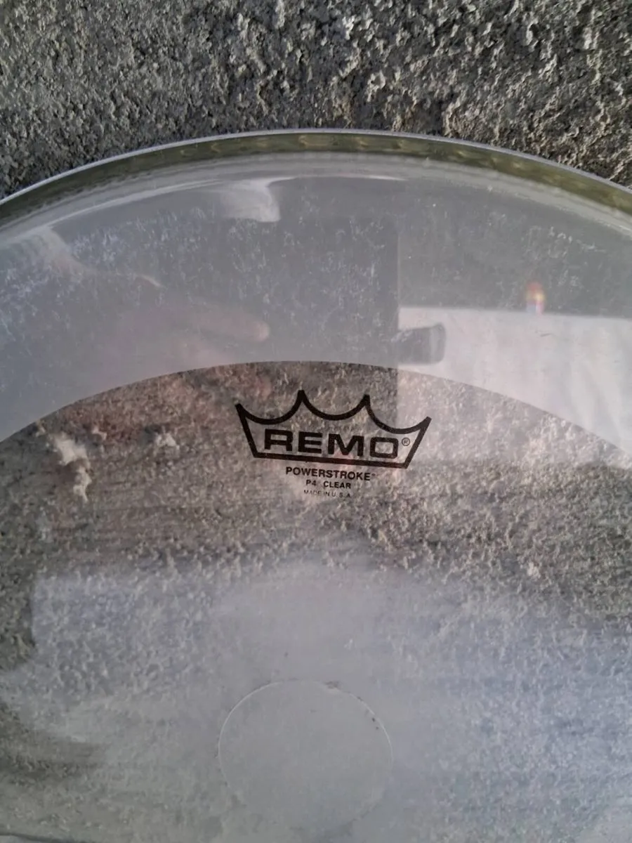 Remo powerstroke 20" drum head - Image 2