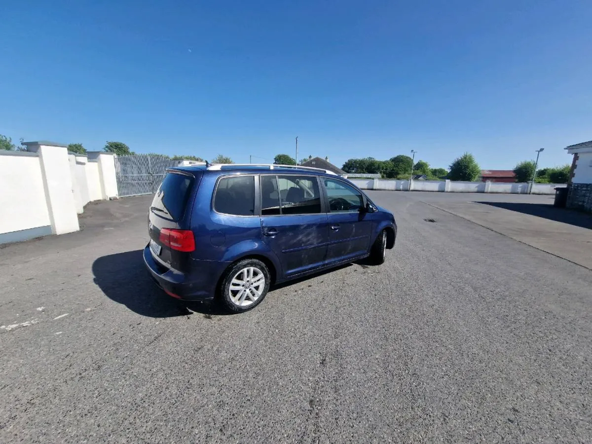 12 Vw Touran 1.6 Tdi 7 seater High Spec - Image 4