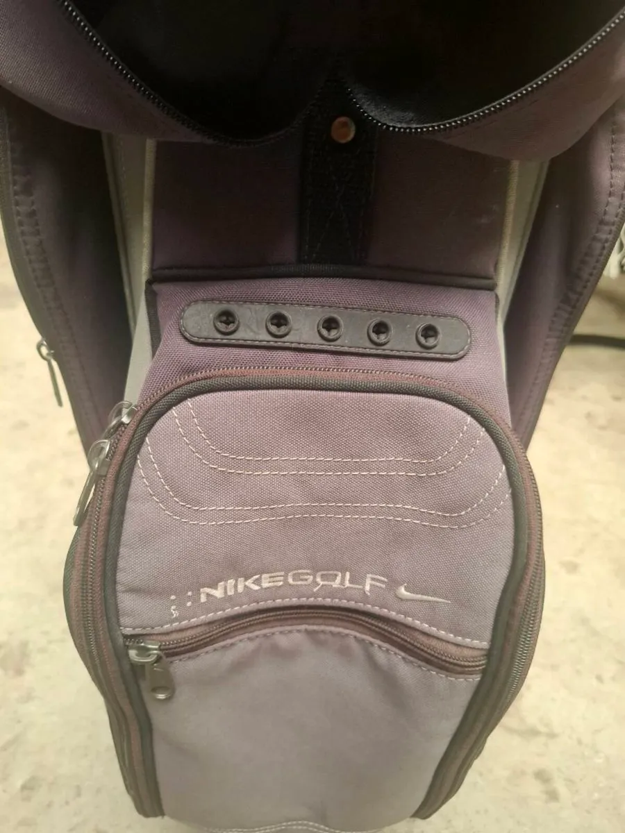 Golf Clubs Golf Bag and Trolley - Image 4