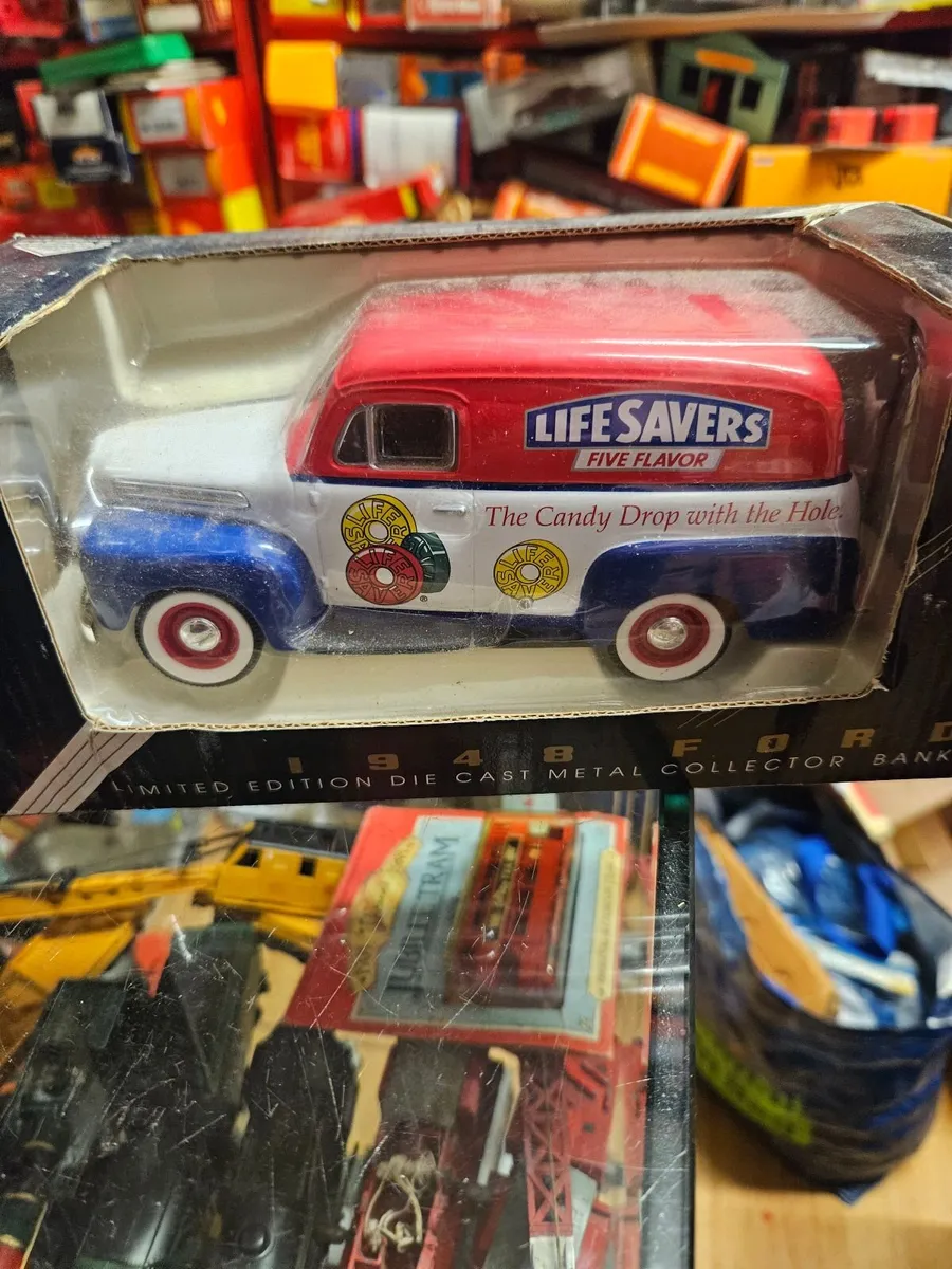 Corgi Ford Van - Image 3