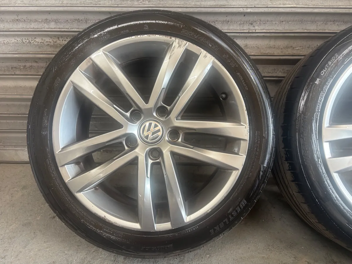17” Volkswagen Golf Alloys - Image 2