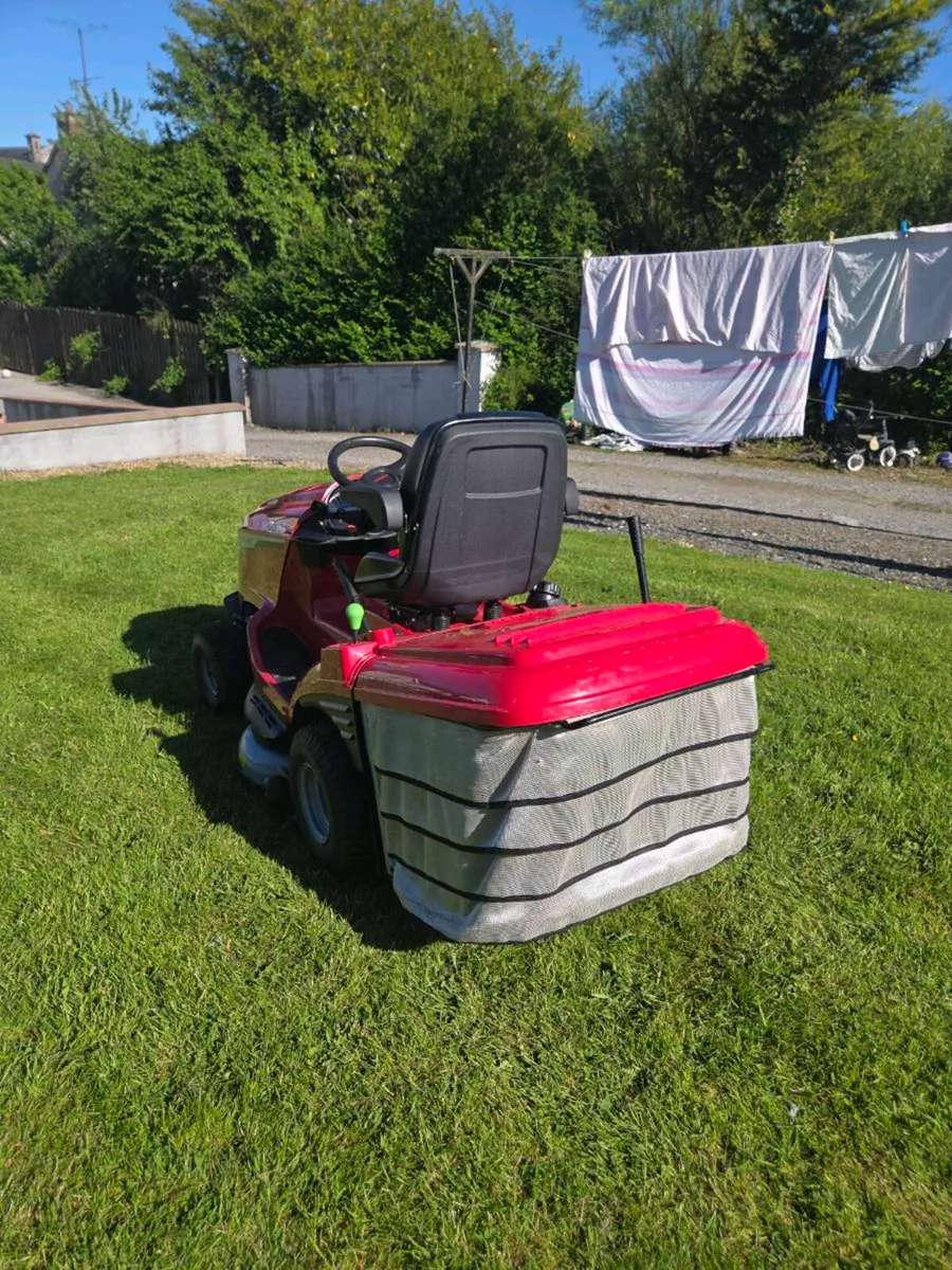 Ride on mower - Image 3