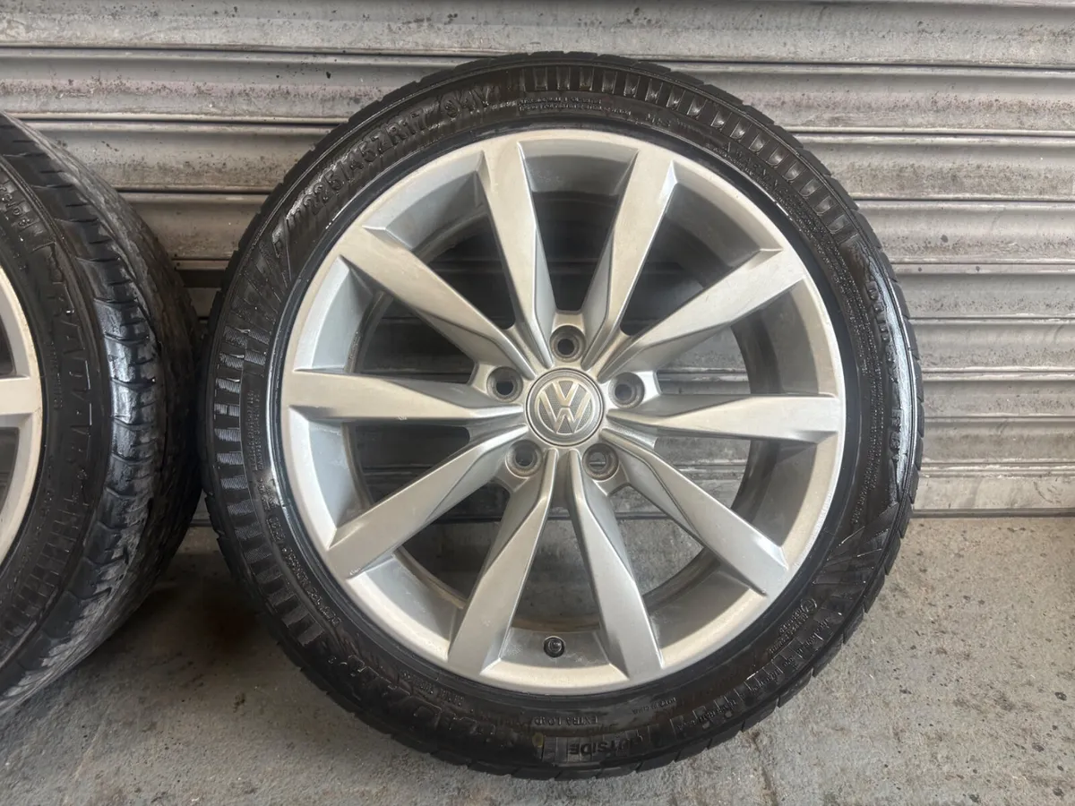17” Volkswagen Golf Alloys - Image 3