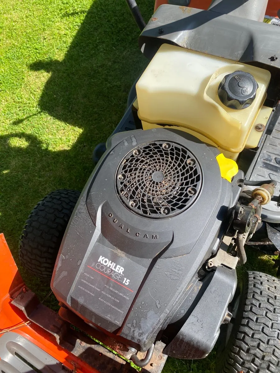 Ride on lawnmower - Image 3
