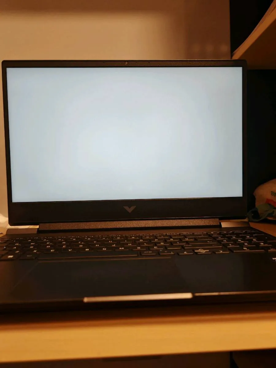 HP Victus 13th gen i7 rtx 3050 16gb gaming laptop - Image 1