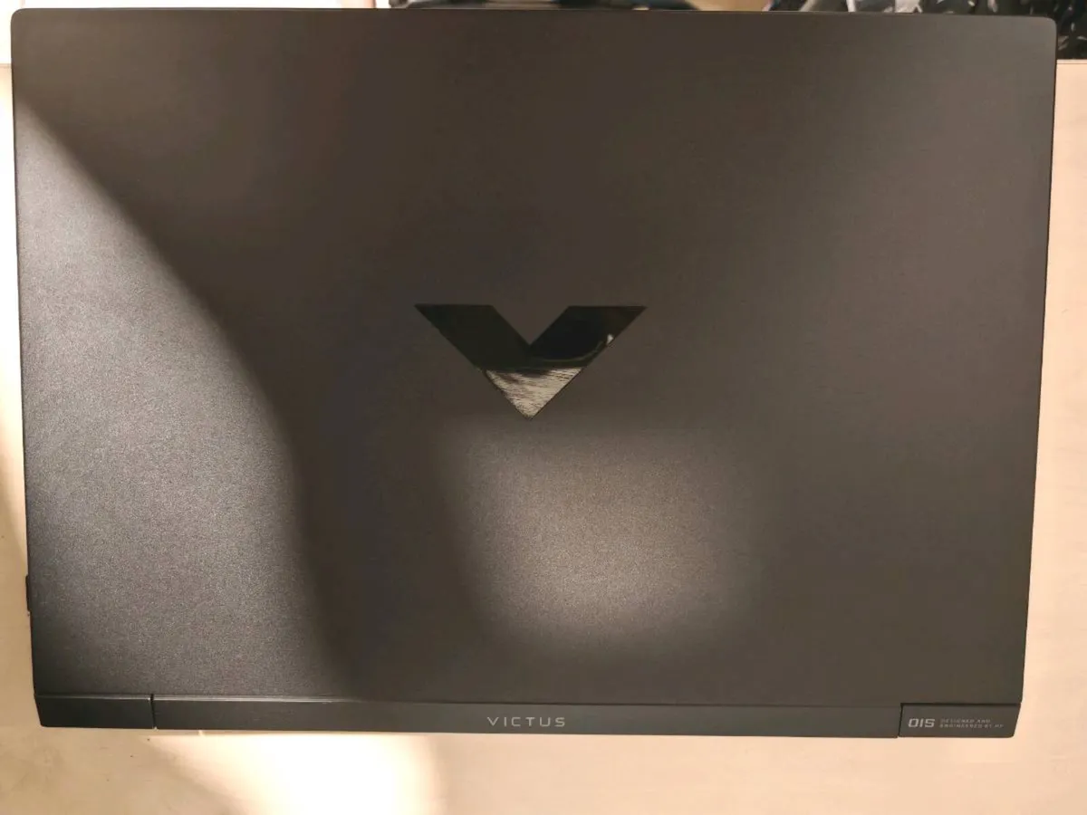 HP Victus 13th gen i7 rtx 3050 16gb gaming laptop - Image 3