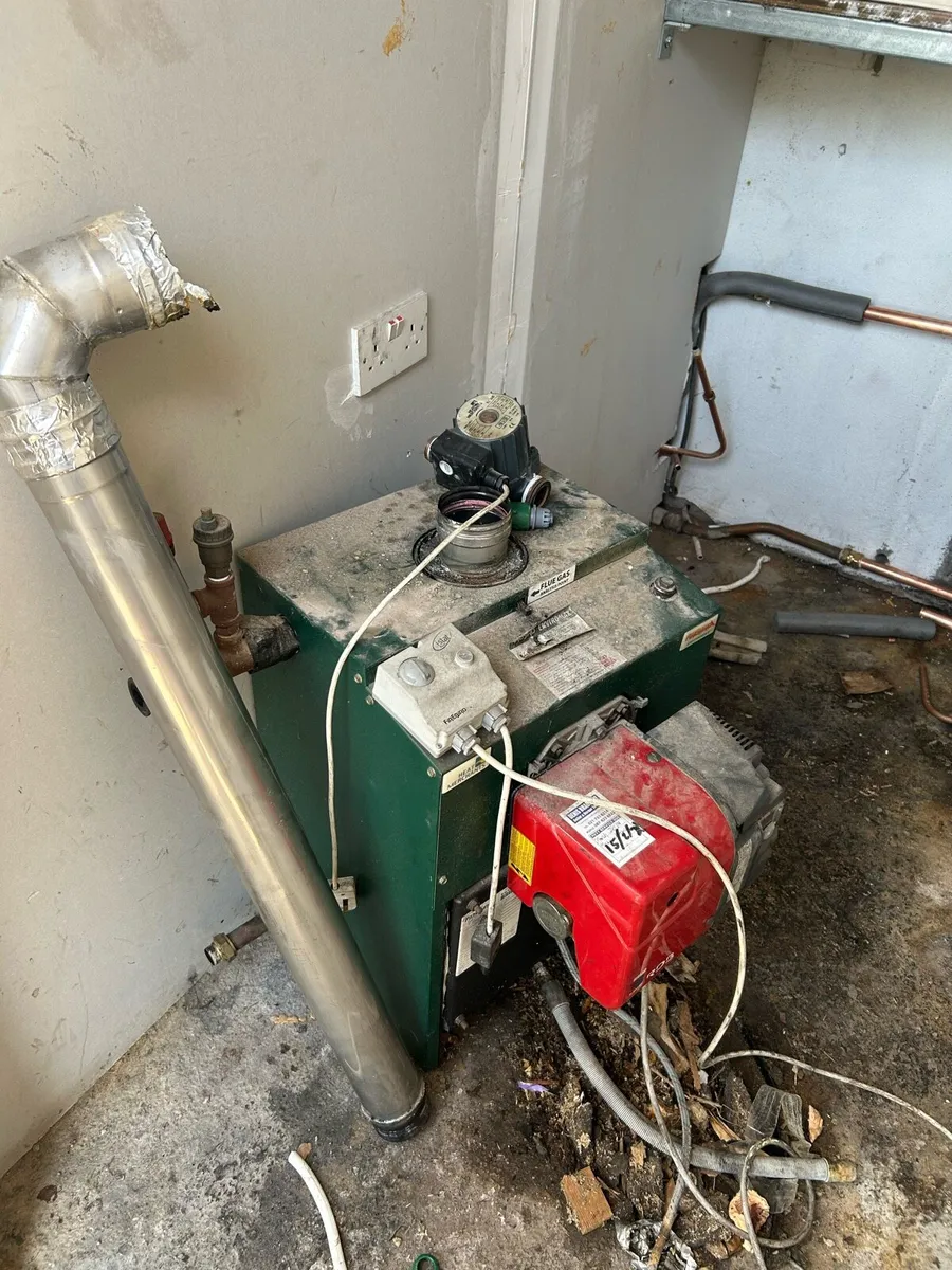 Inside oil boiler - Image 2