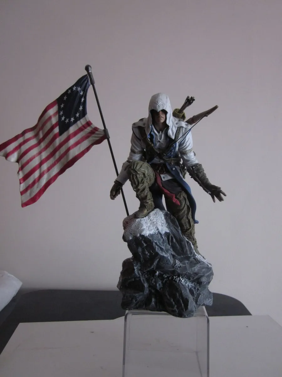 Assassins Creed Connor Statue Freedom 2012 - Image 1