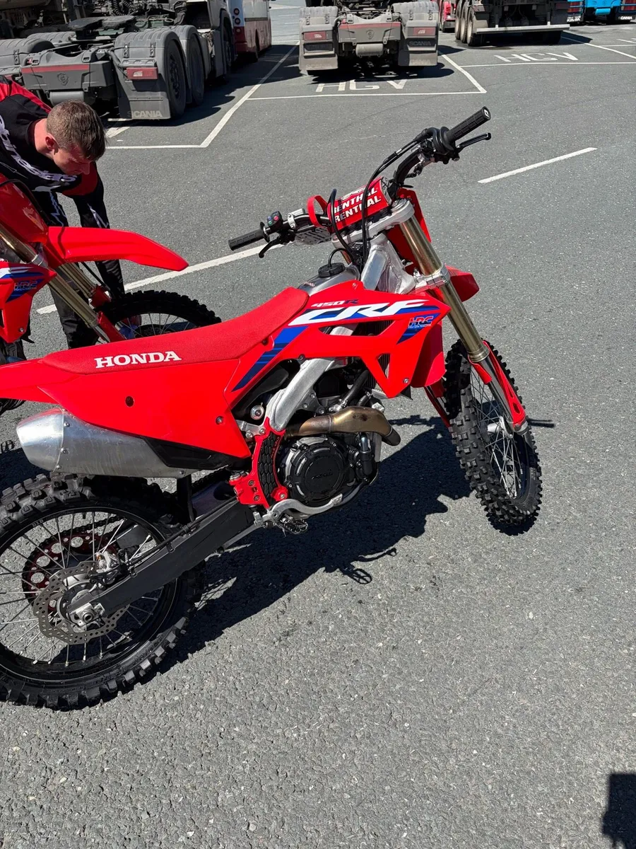 2023 Crf450r LOW HOURS - Image 2