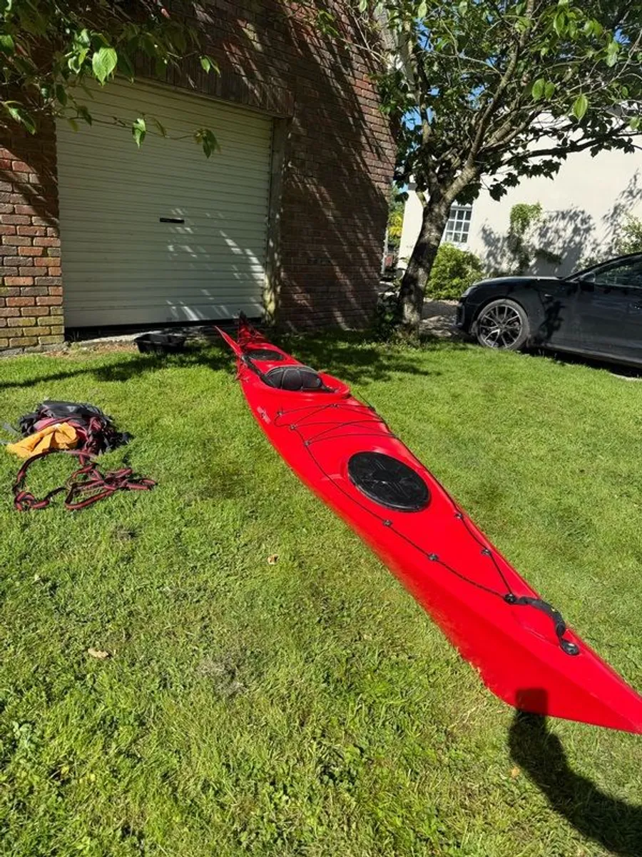kayak - Image 1