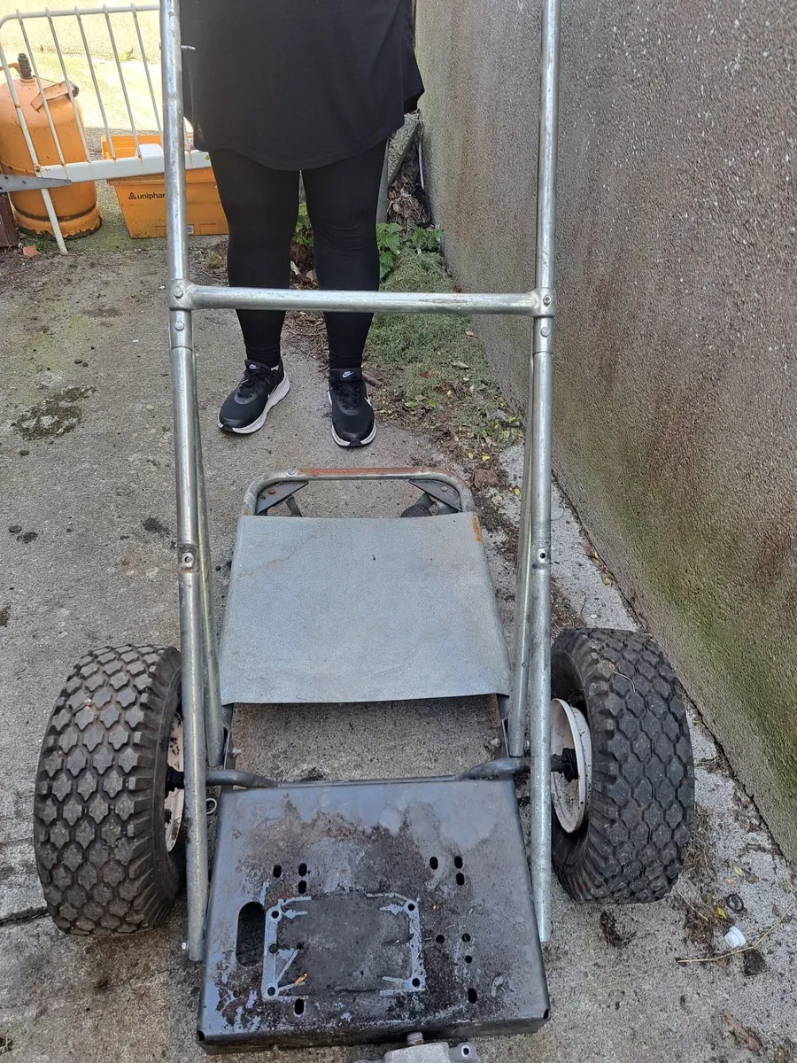 Trolley - Image 1