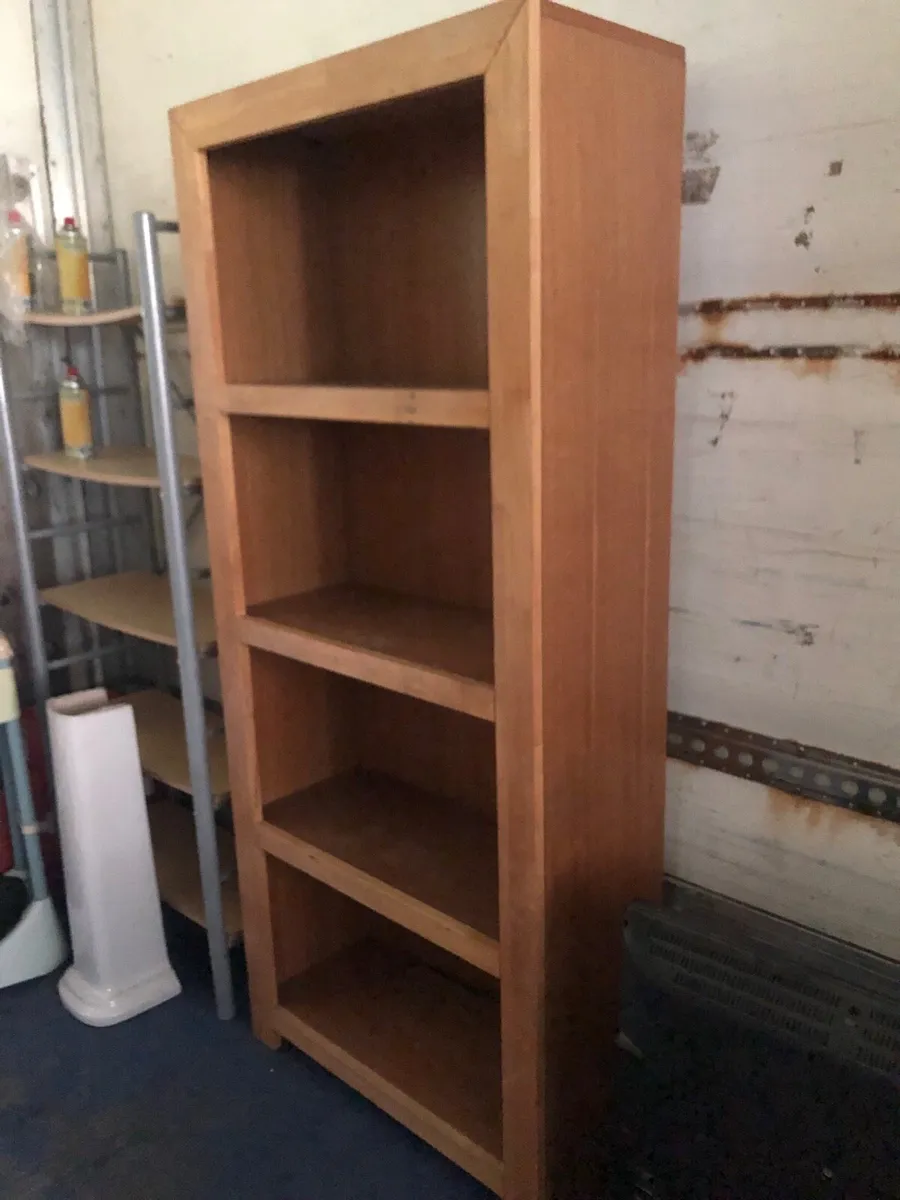 Book shelf