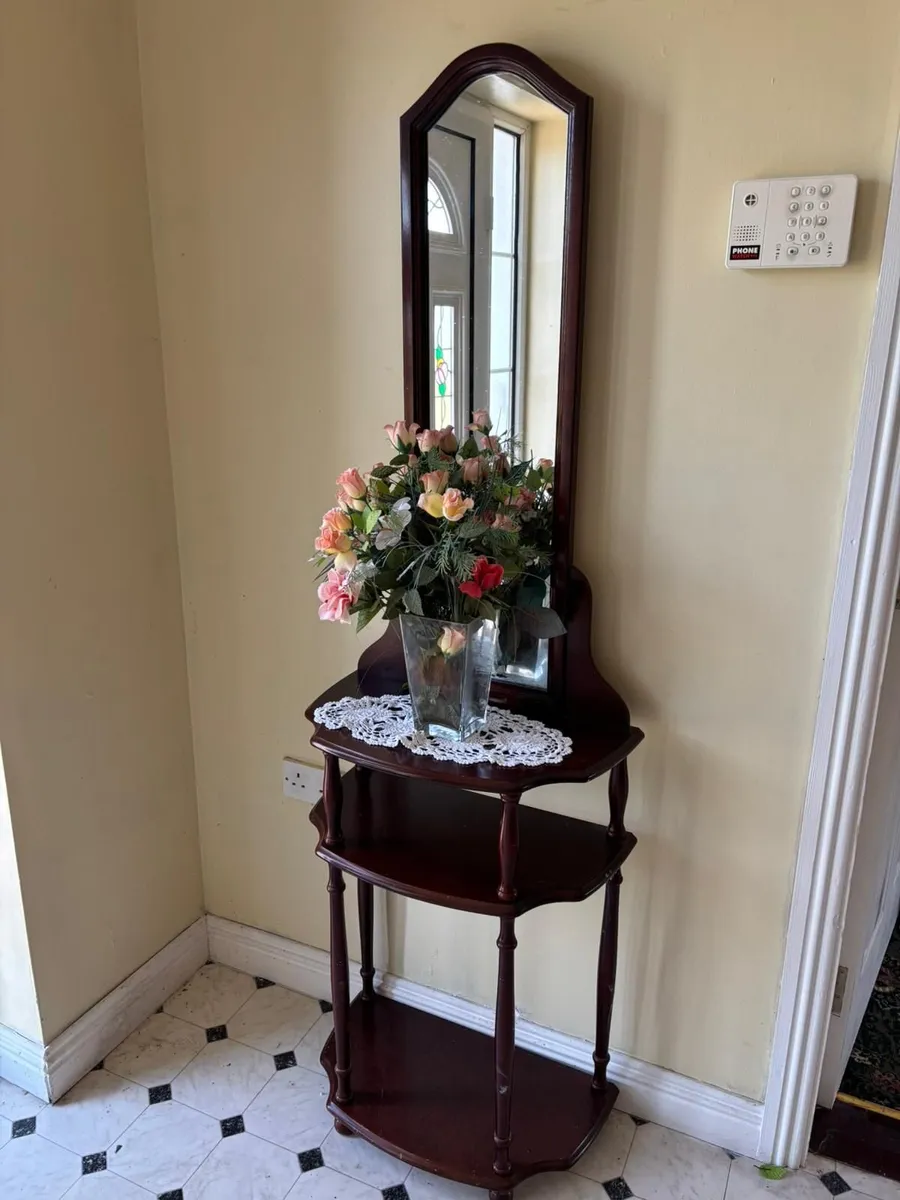 Hallway side table and mirror