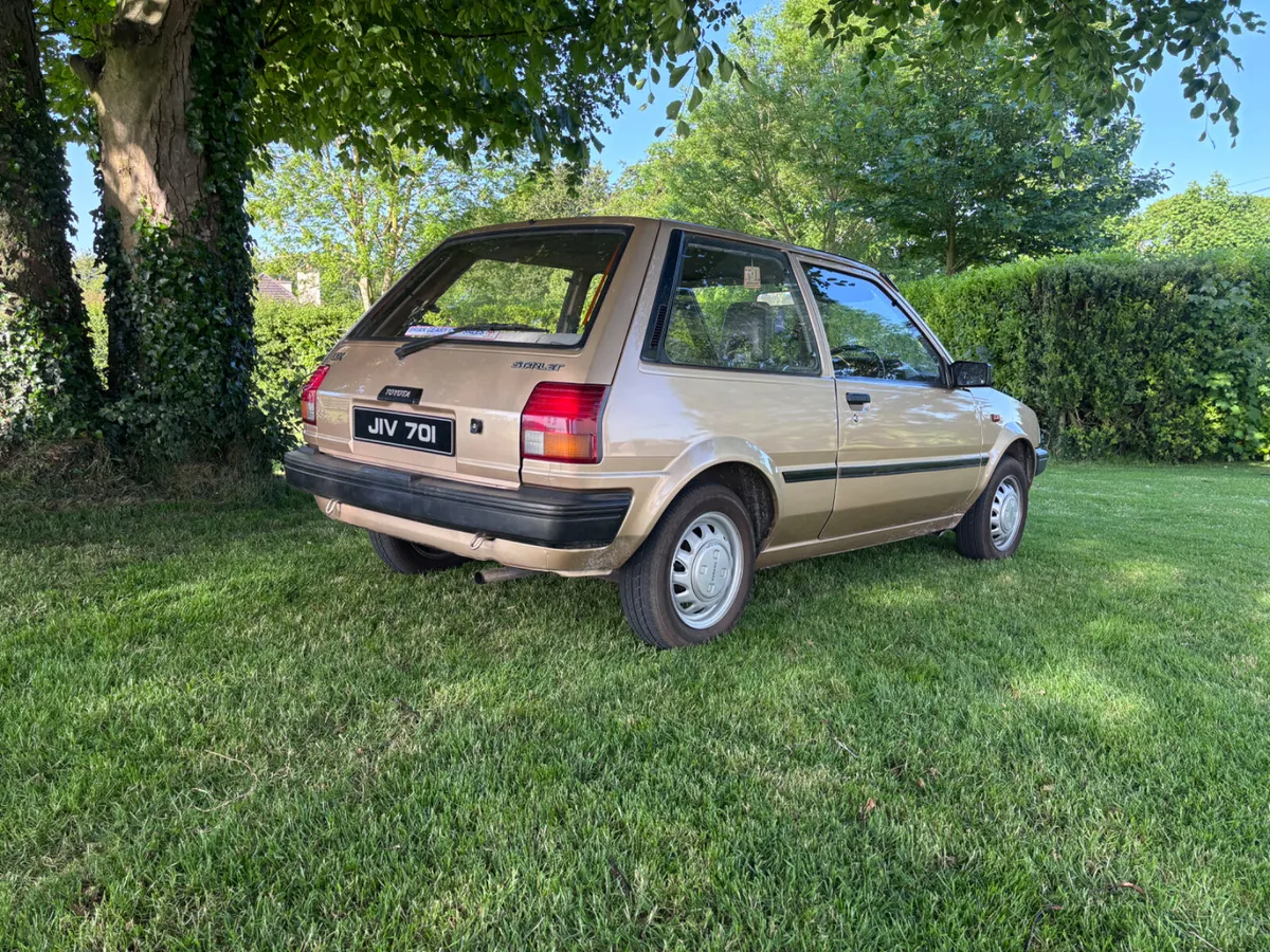 Toyota Starlet 1985 - Image 4
