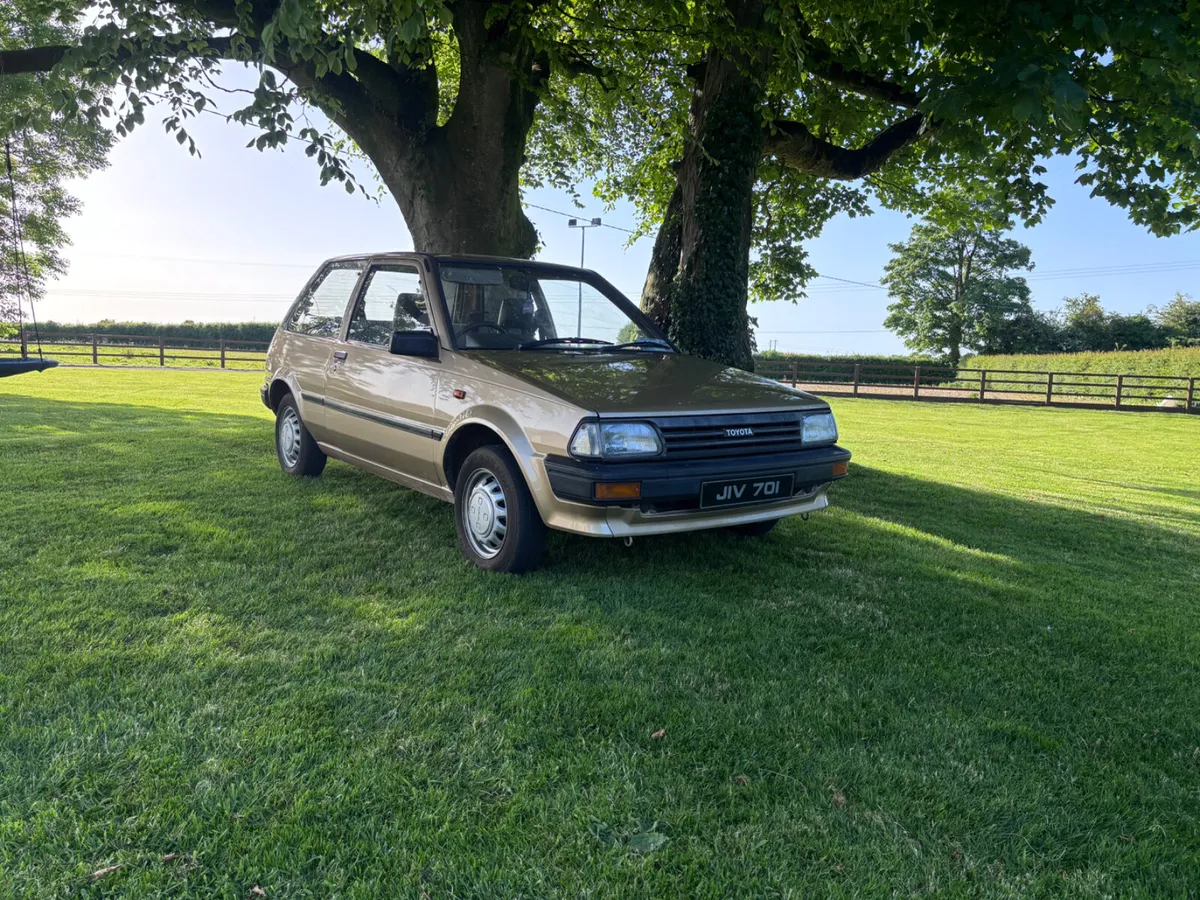 Toyota Starlet 1985 - Image 1