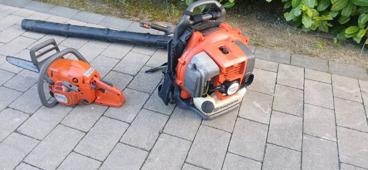 HUSQVARNA chainsaw and leaf blower - Image 1