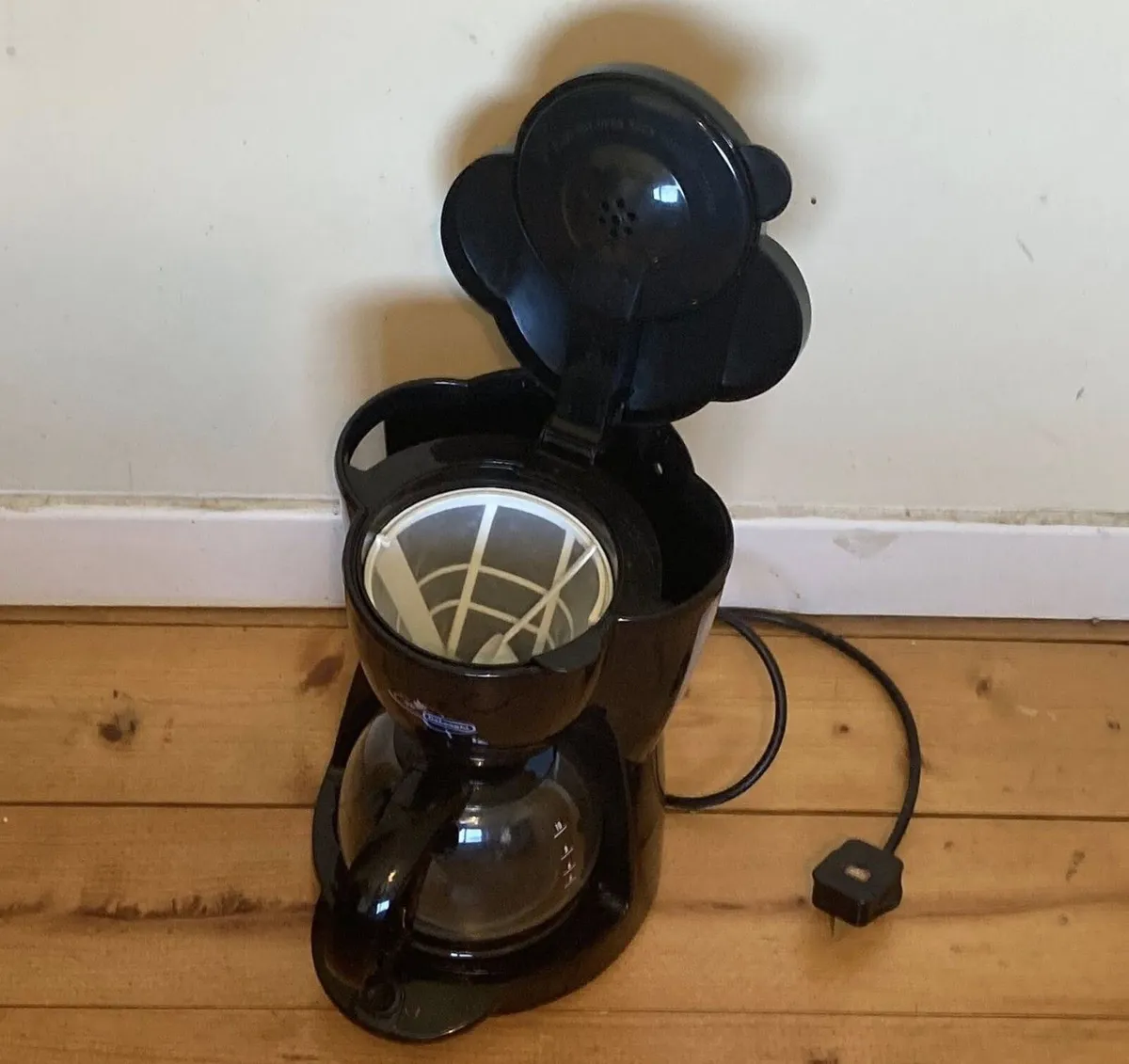 De’Longhi Filter Coffee Machine ICM2/4 + Manual - Image 3