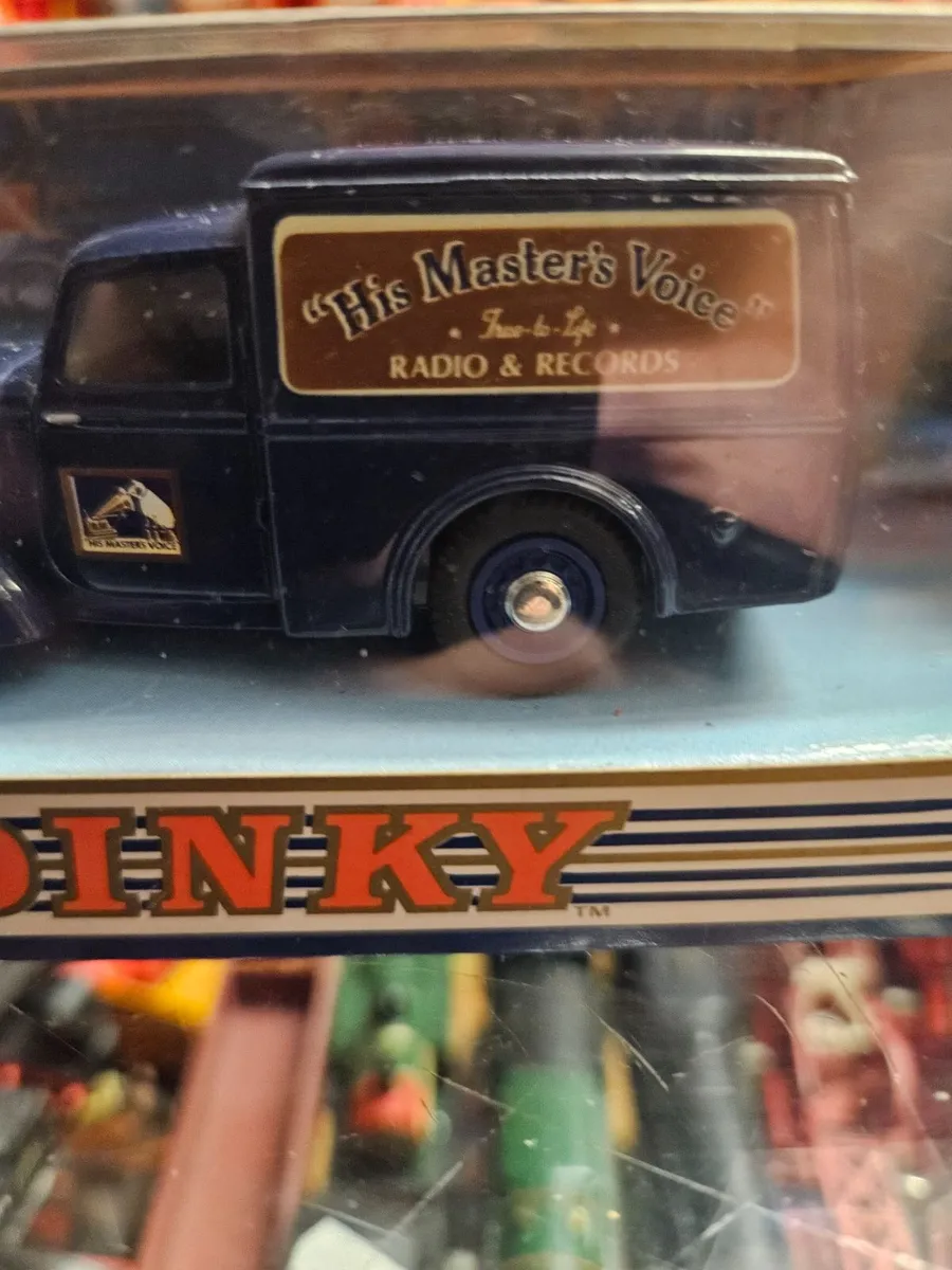 Dinky Commer 8 Van His Masters Voice - Image 1