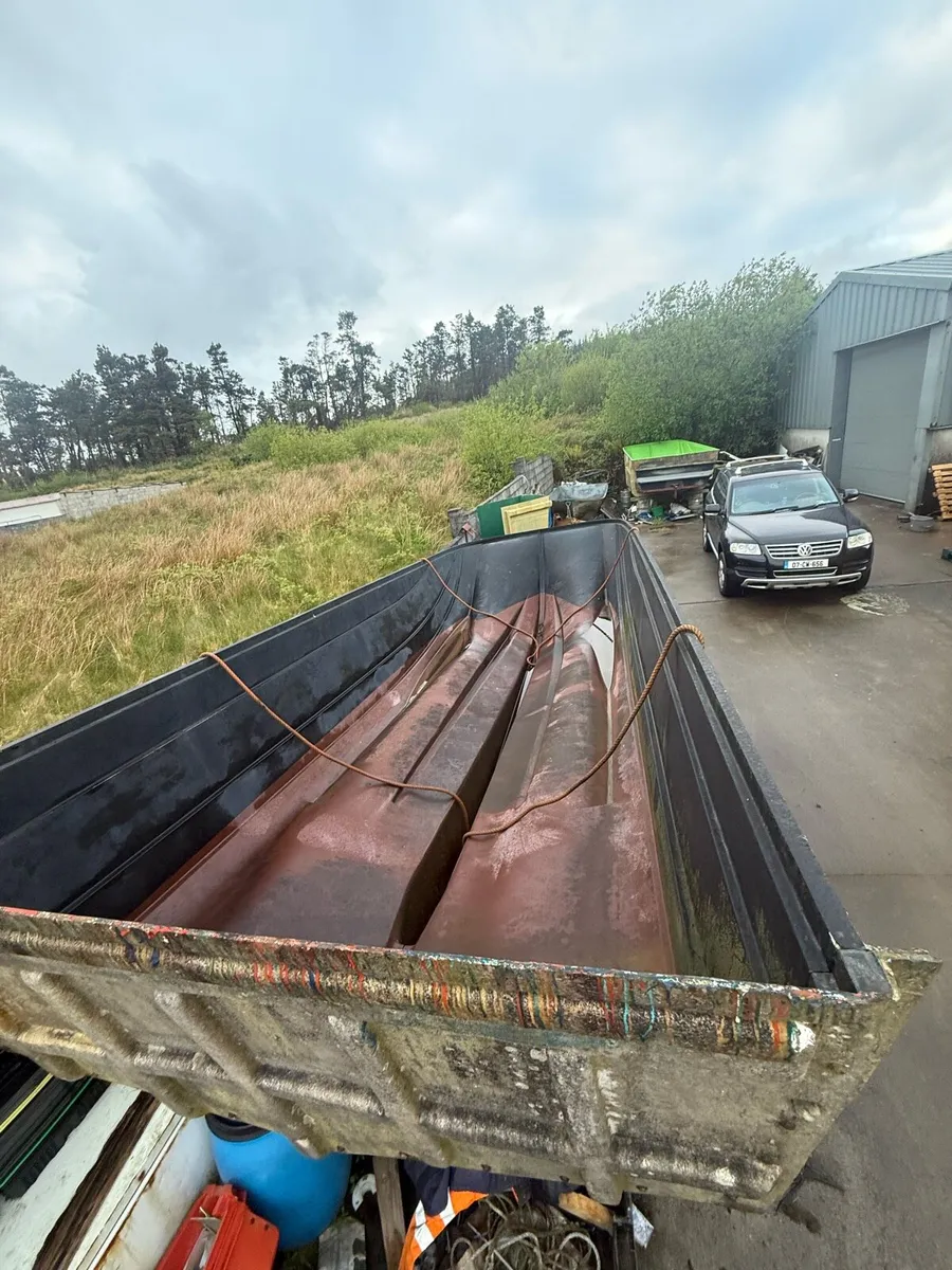 24ft fastworker mould and wheelhouse - Image 2
