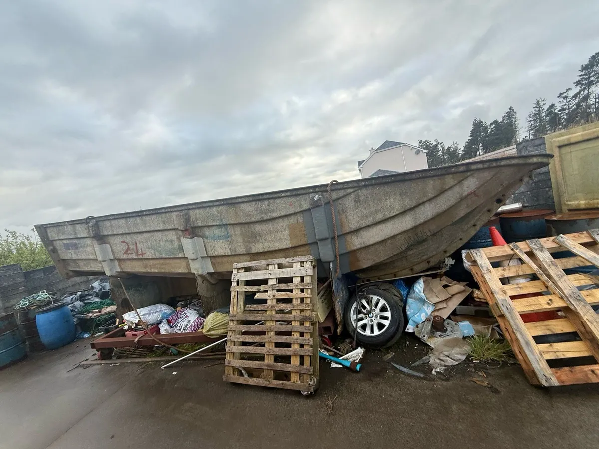 24ft fastworker mould and wheelhouse - Image 4