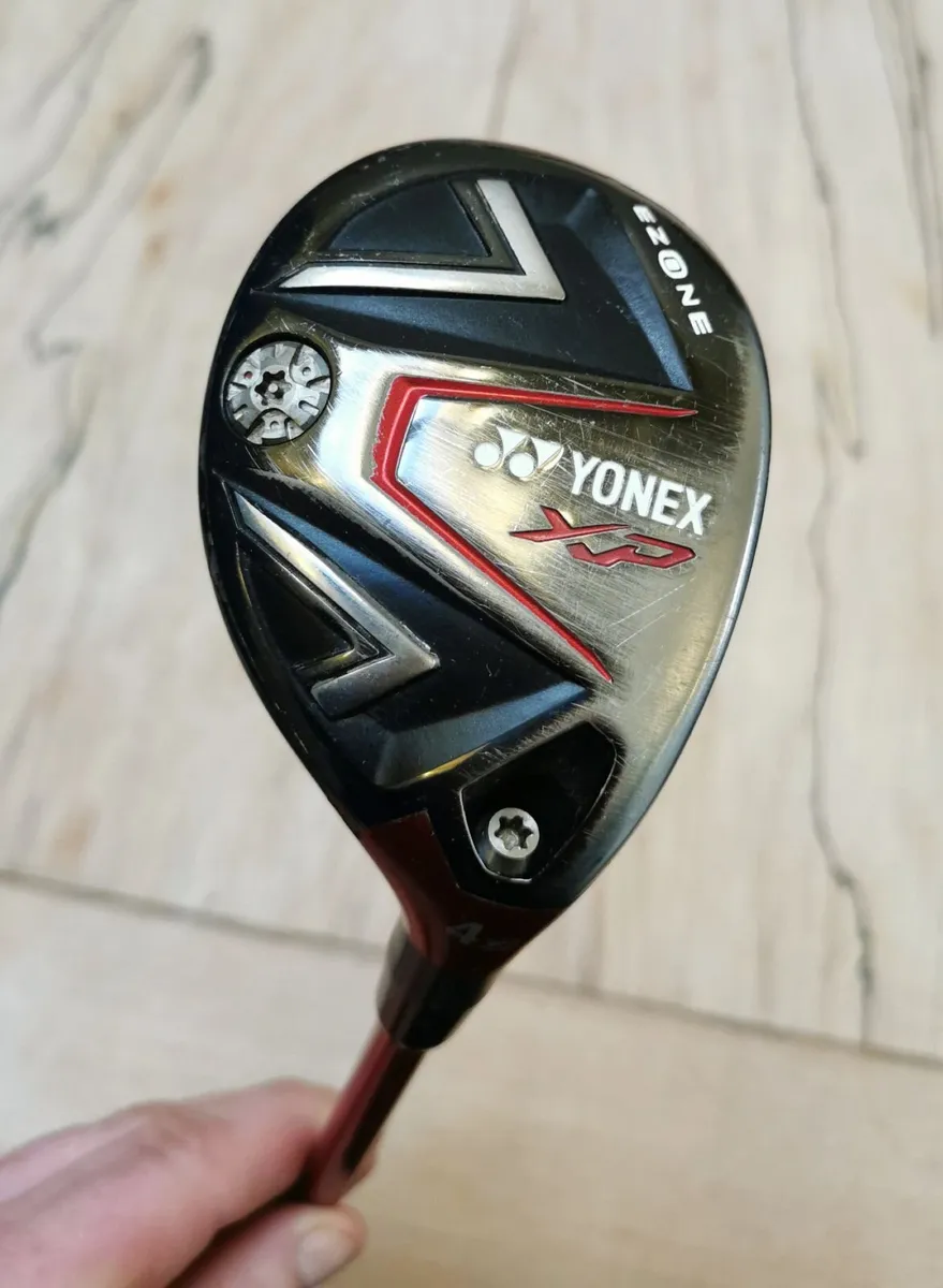 Yonex Ezone 4 Hybrid - Image 1