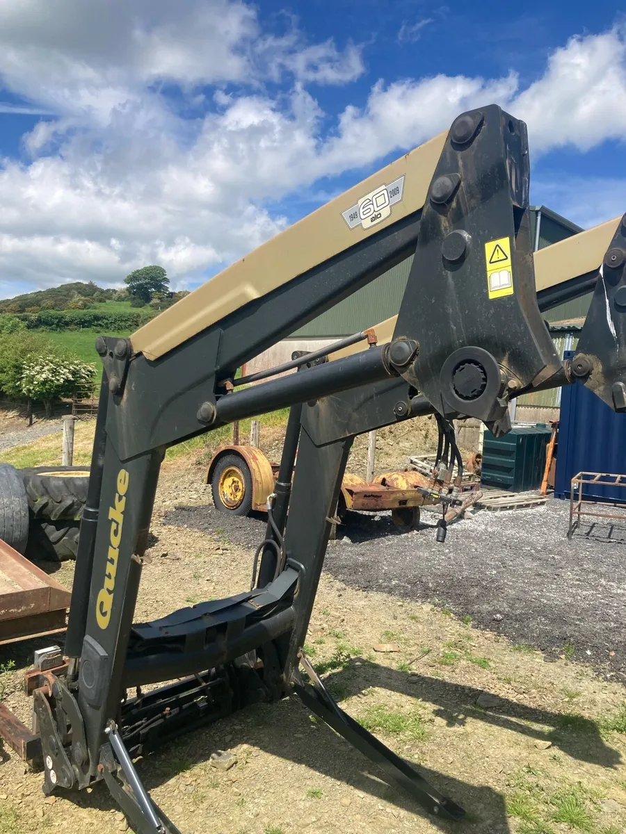 Quicke loader to suit Claas Arion 510 - Image 3