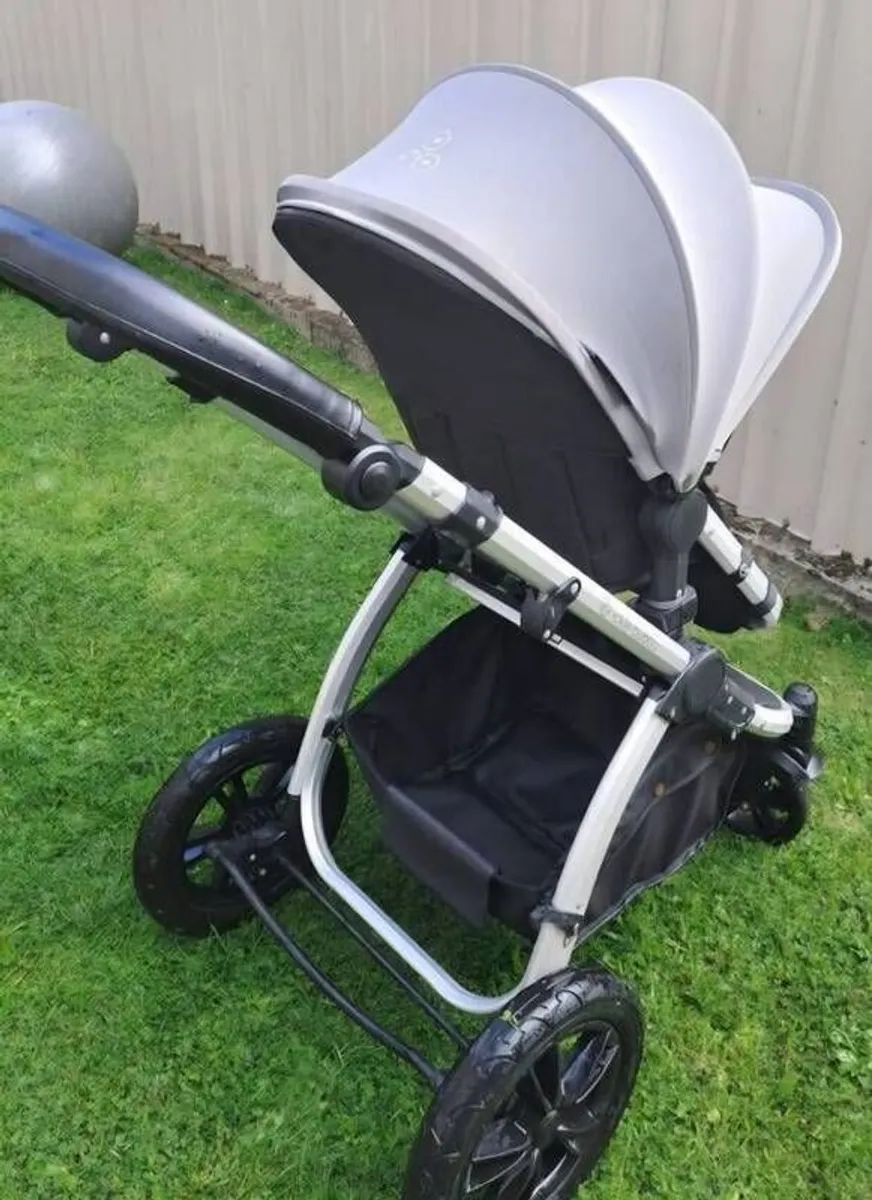 Ickle Bubba Travel System - Image 2