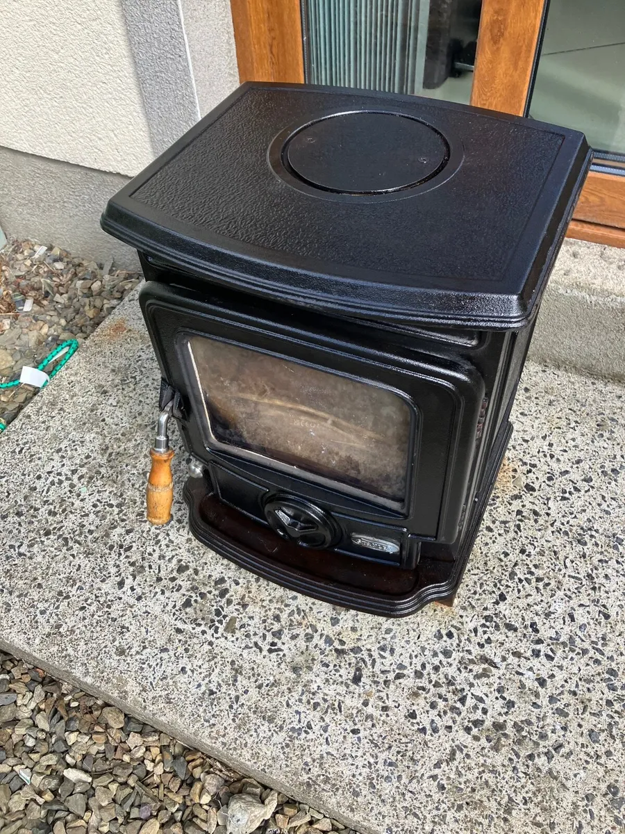 Stove - Image 2