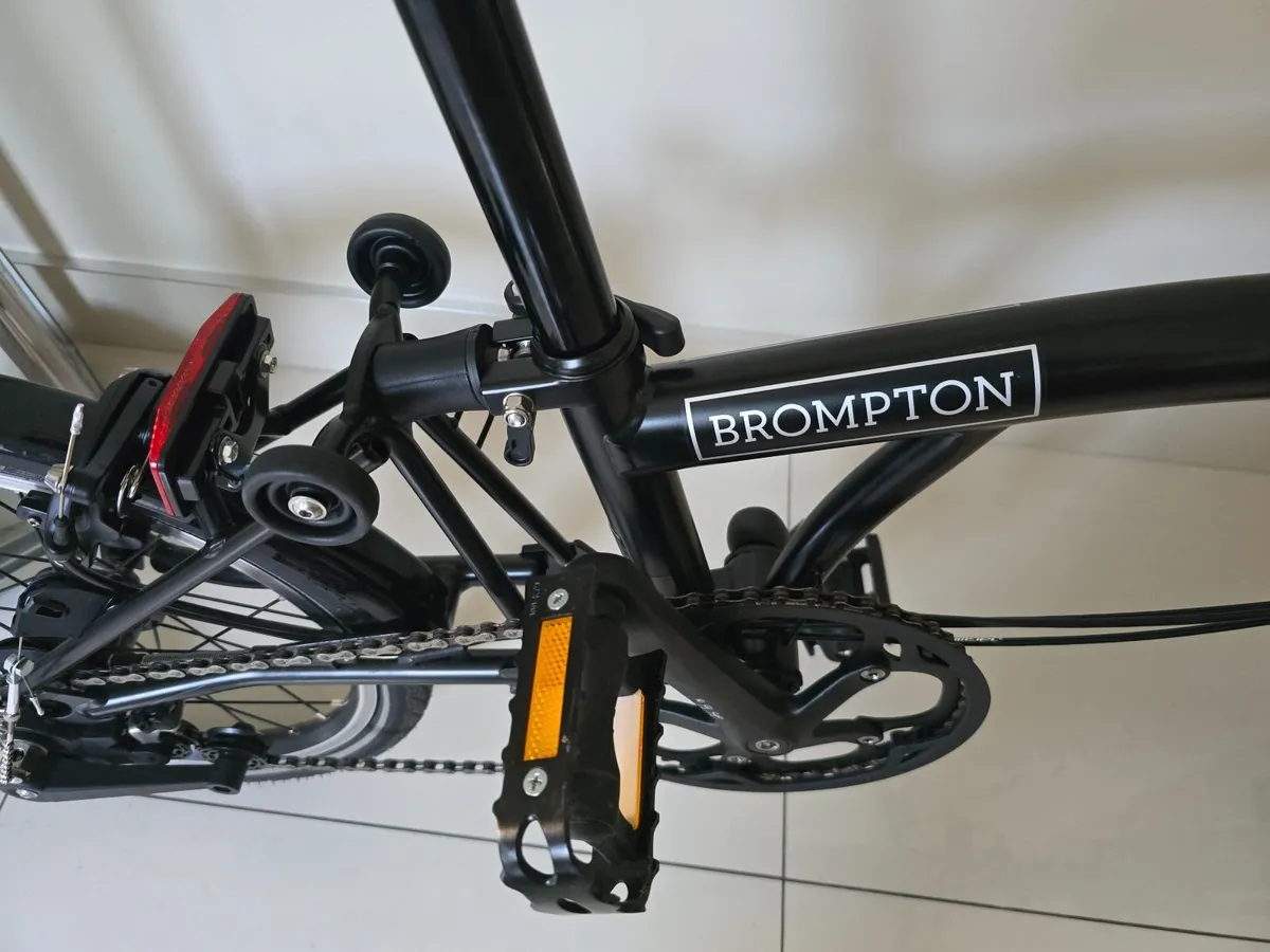 Brompton 2025 M6L C Line Explore 6-Speed - Image 3