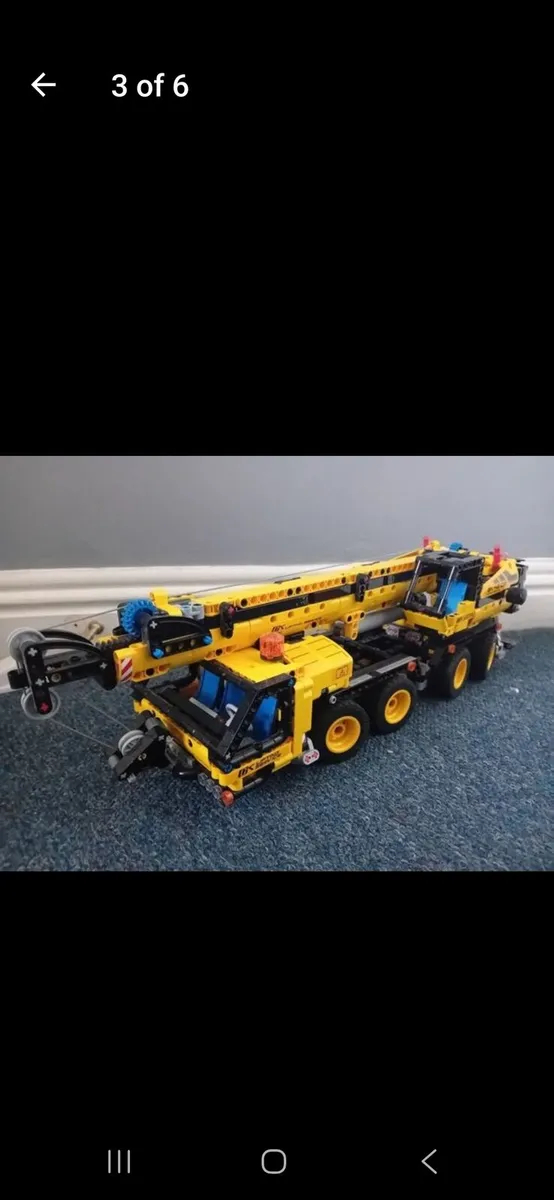 Lego Mobile Crane 42108 - Image 3