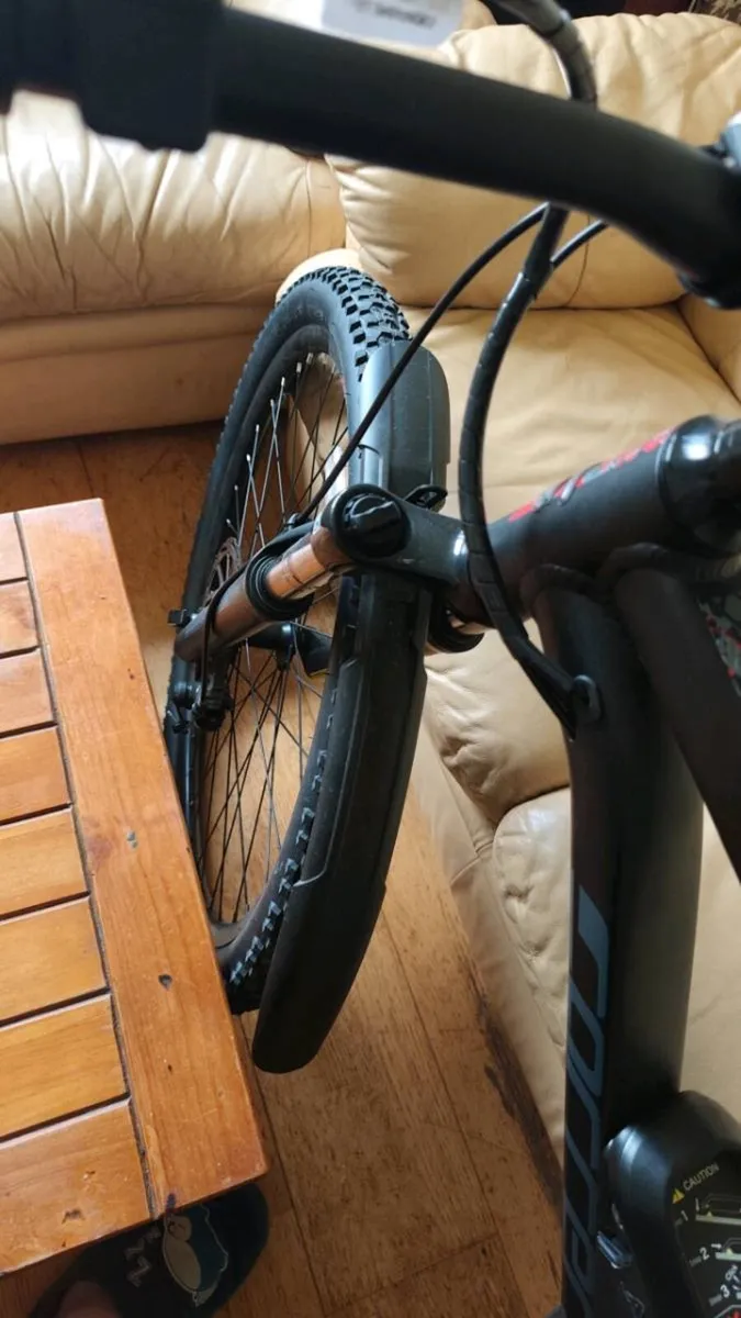 Carrera Vengeance E pro LTD - Image 2