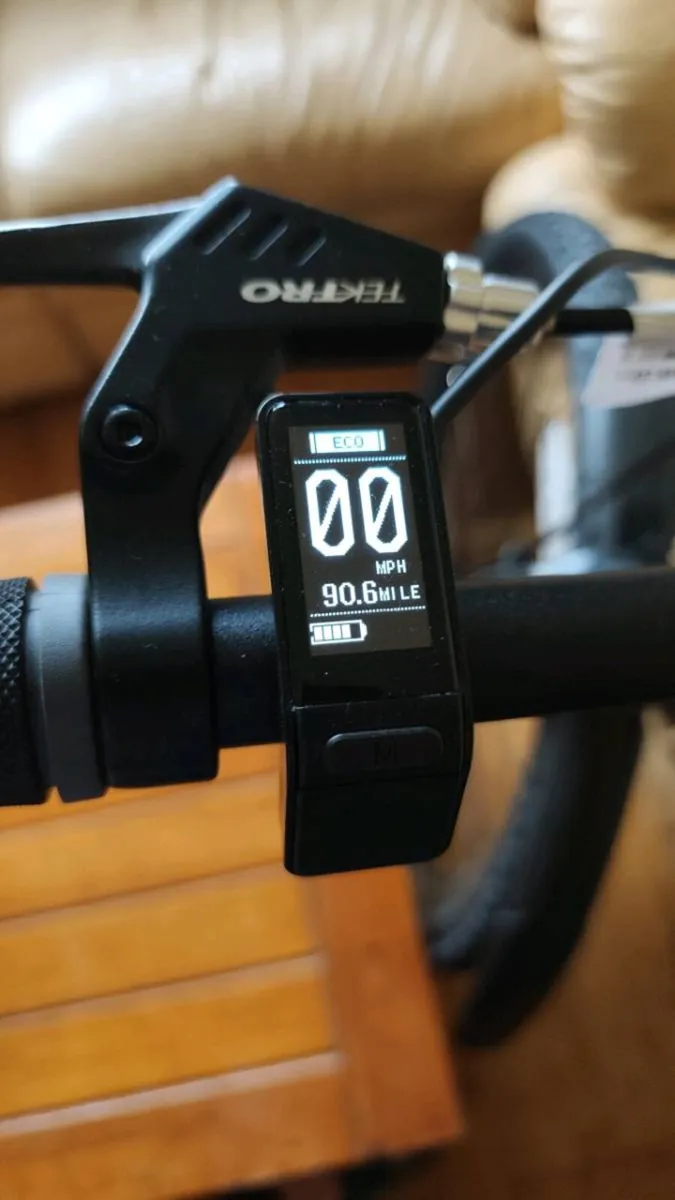 Carrera Vengeance E pro LTD - Image 3