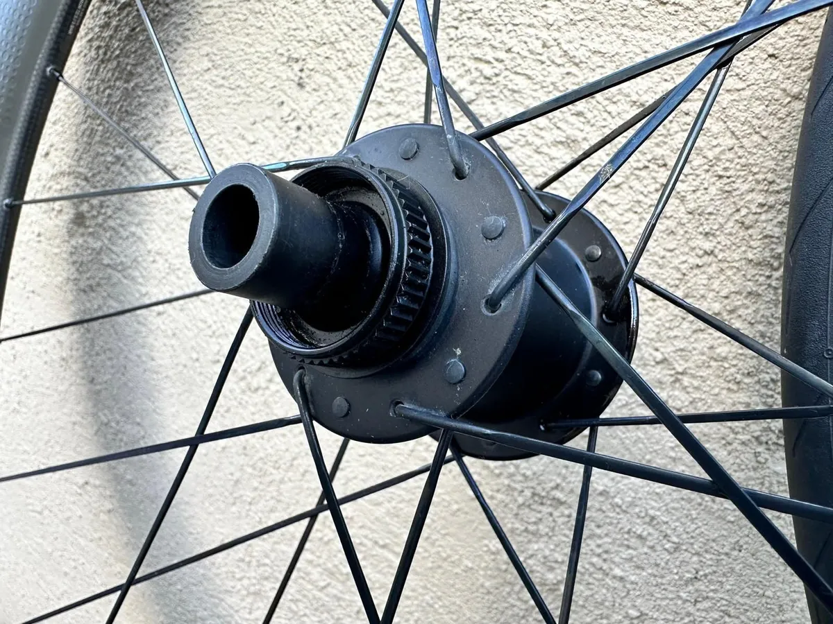 Zipp 404 hookless rims - Image 4