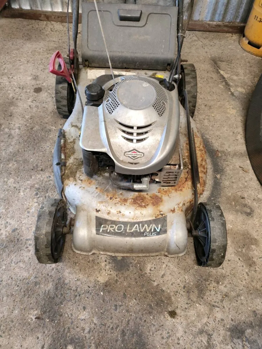 Lawn mower - Image 3